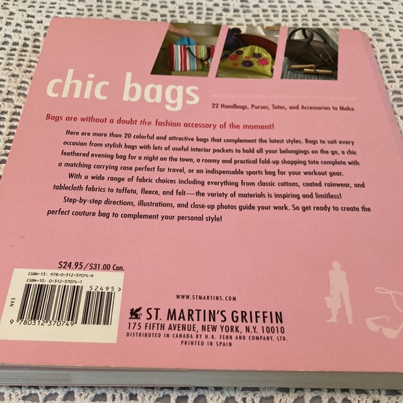 Chic Bags: 22 Handbags, Purses, Totes, and Accessories to Make - Picture 12 of 16